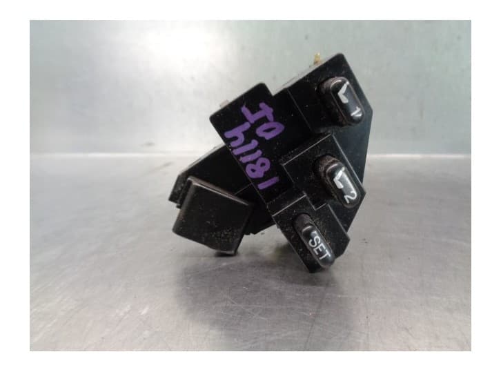 Recambio de mando asiento izquierdo para lexus gs (_s16_) 300 (jzs160_) referencia OEM IAM 8904E31