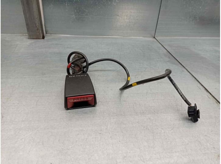 Recambio de enganche cinturon delantero derecho para mercedes-benz clase s (w140) 300 se, sel/s320 (140.032, 140.033) referencia