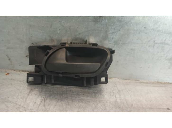 Recambio de maneta interior trasera izquierda para peugeot partner tepee 1.6 hdi 16v referencia OEM IAM 96555515XT