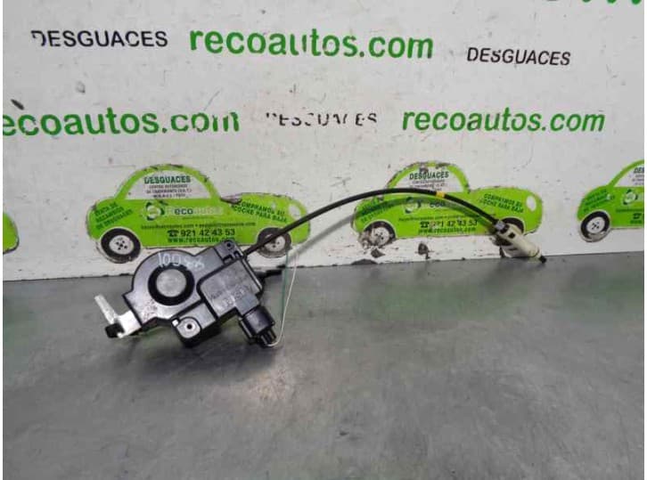 Recambio de motor tapa deposito combustible para lexus rx (_u3_) 300 (mcu35_) referencia OEM IAM 7703048020