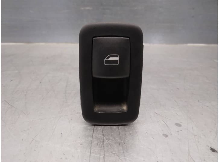 Recambio de mando elevalunas trasero izquierdo para chrysler grand voyager v (rt) 2.8 crd referencia OEM IAM 04602926AA DE CORR