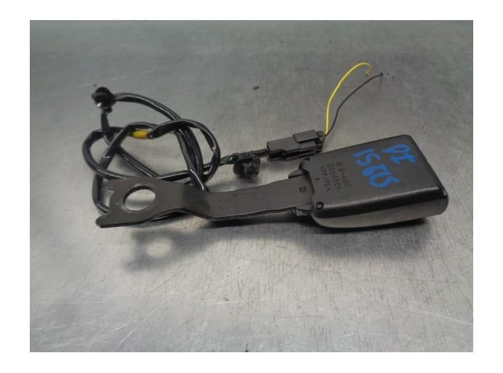Recambio de enganche cinturon delantero izquierdo para mitsubishi lancer viii (cy_a, cz_a) 2.0 di-d (cy8a) referencia OEM IAM E0