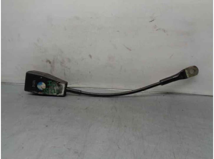 Recambio de enganche cinturon delantero izquierdo para mercedes-benz /8 (w115) 240 d (115.117) referencia OEM IAM 1148600069