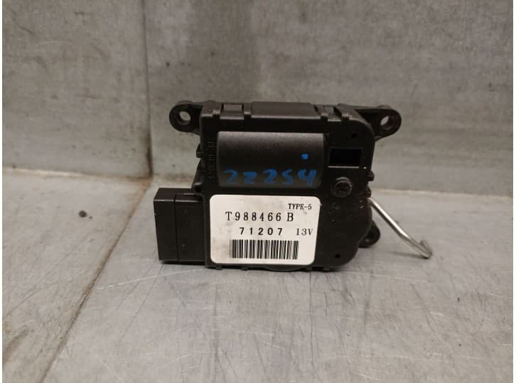 Recambio de motor apertura trampillas climatizador para mazda mx-5 iv (nd__) 2.0 (nd6e) referencia OEM IAM T988466B 71207