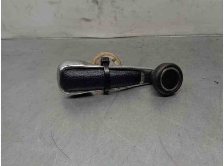 Recambio de maneta interior trasera derecha para mercedes-benz /8 (w115) 240 d (115.117) referencia OEM IAM 1087660611