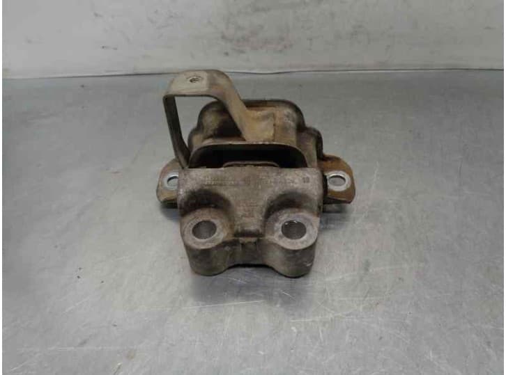 Recambio de soporte cambio para opel combo furgoneta/monovolumen (x12) 1.3 cdti (b05) referencia OEM IAM 684344