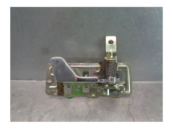 Recambio de maneta interior delantera derecha para rover 800 (xs) 827 si/sterling catalytic-conv (xs) referencia OEM IAM FVB1001