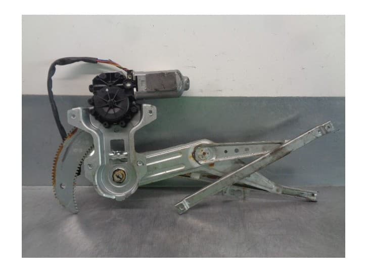Recambio de elevalunas delantero izquierdo para rover 800 (xs) 827 si/sterling catalytic-conv (xs) referencia OEM IAM CUH10155 4