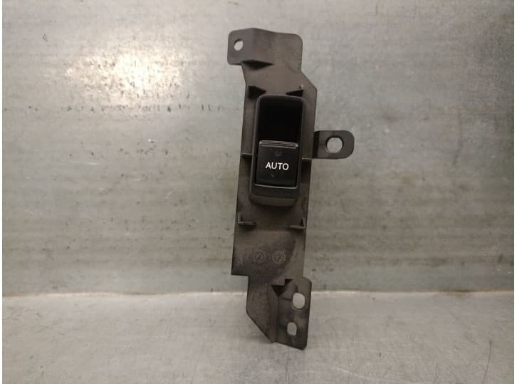 Recambio de mando elevalunas trasero derecho para lexus gs (_s19_) 450h (grs191_, gws191_) referencia OEM IAM 8481030170 R51504