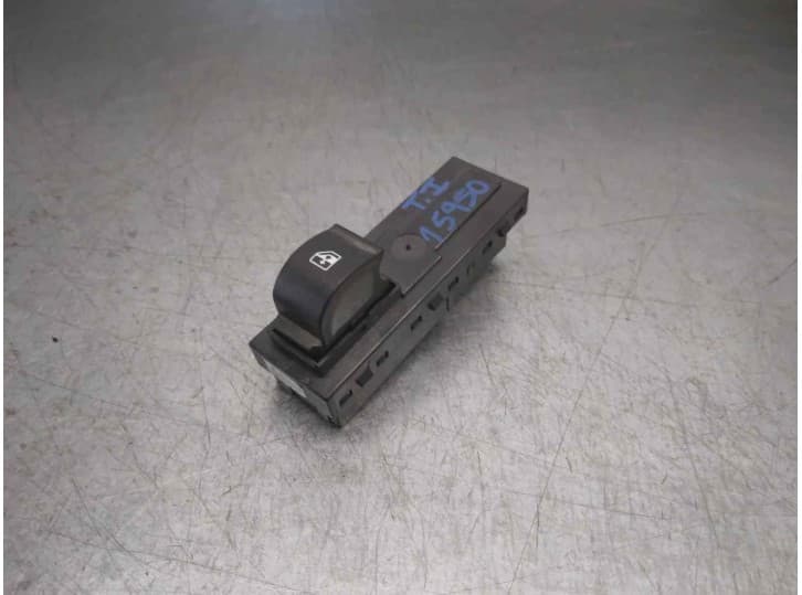 Recambio de mando elevalunas trasero izquierdo para fiat tipo station wagon (356_, 357_) 1.4 lpg (356wxf1b) referencia OEM IAM 0