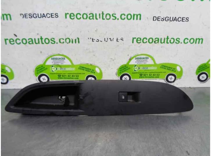 Recambio de mando elevalunas delantero derecho para opel mokka / mokka x (j13) 1.6 cdti (_76) referencia OEM IAM 13301886