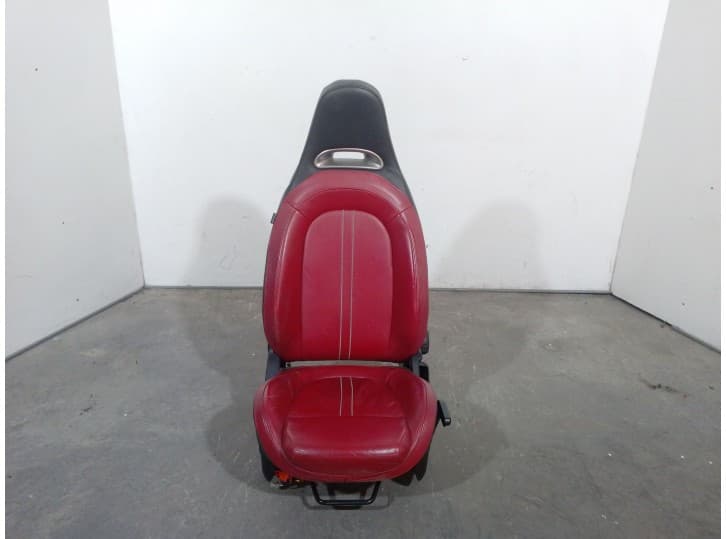 Recambio de asiento delantero derecho para fiat 500 abarth 1.4 99kw referencia OEM IAM 71752323 71752323