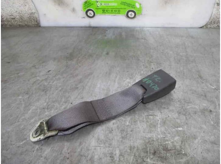 Recambio de enganche cinturon trasero central para suzuki liana (er, rh_) 1.6 i (rh416) referencia OEM IAM 8490654G5