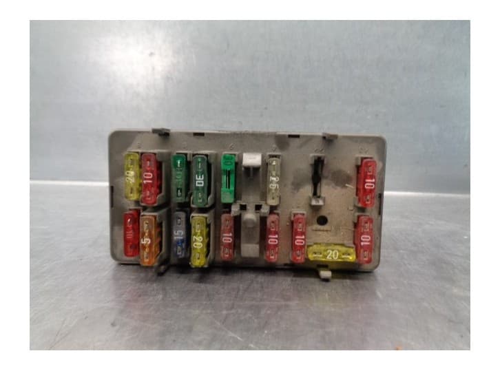 Recambio de caja reles / fusibles para lancia dedra (835_) 1.9 tds (835ee, 835ef) referencia OEM IAM 518599017