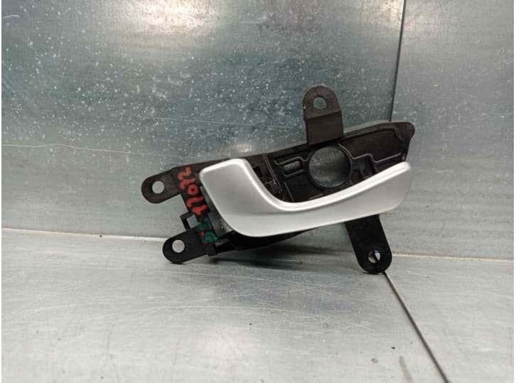Recambio de maneta interior delantera izquierda para kia optima (jf) 1.7 crdi referencia OEM IAM 82610D4020KA1 4 PUERTAS