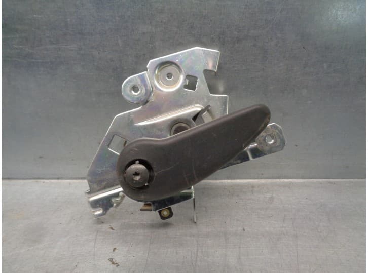 Recambio de maneta interior trasera derecha para opel vivaro a furgoneta (x83) 2.0 cdti (f7) referencia OEM IAM 93862244 8200904