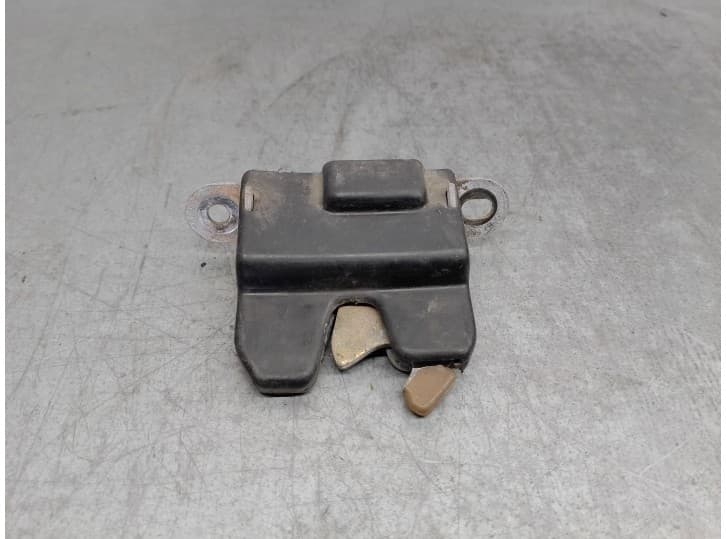 Recambio de cerradura maletero / porton para volvo 340-360 sedán (344) 1.7 referencia OEM IAM 3201182