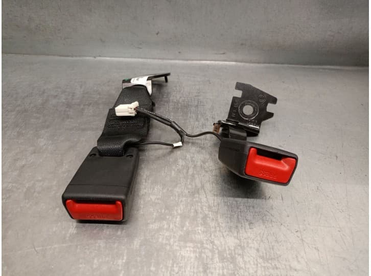 Recambio de enganche cinturon trasero izquierdo para kia ceed tourer (cd) 1.0 t-gdi referencia OEM IAM 89830J7000WK 89830J7000WK