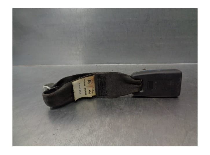 Recambio de enganche cinturon trasero izquierdo para subaru forester (sg_) 2.0 x awd (sg5) referencia OEM IAM 64680SA070ML TRAS