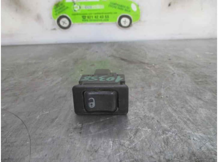 Recambio de interruptor para nissan terrano ii (r20) 2.7 tdi 4wd referencia OEM IAM 253809F510 253809F510