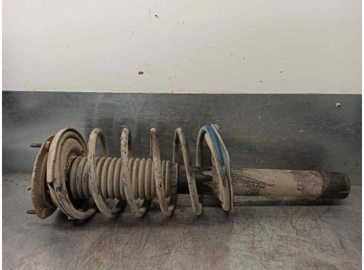 Recambio de amortiguador delantero izquierdo para peugeot 205 ii (20a/c) 1.1 referencia OEM IAM 9608526280