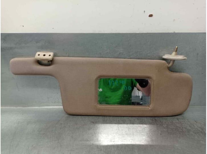 Recambio de parasol derecho para audi 90 b3 (893, 894, 8a2) 2.2 e referencia OEM IAM 893857551