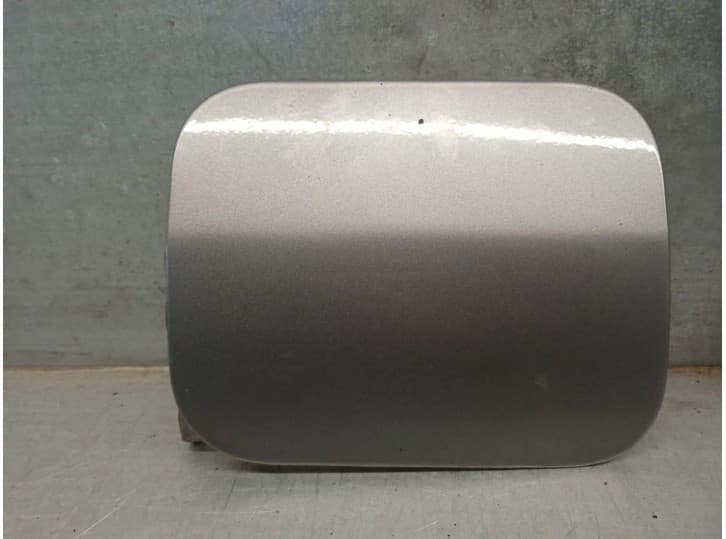 Recambio de tapa exterior combustible para audi 90 b3 (893, 894, 8a2) 2.2 e referencia OEM IAM 893809905B 4 PUERTAS