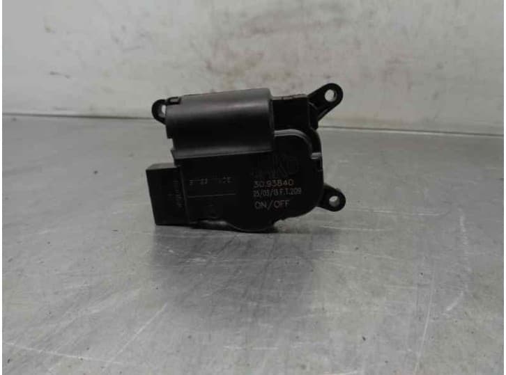 Recambio de motor calefaccion para opel combo furgoneta/monovolumen (x12) 1.3 cdti (b05) referencia OEM IAM 3093840