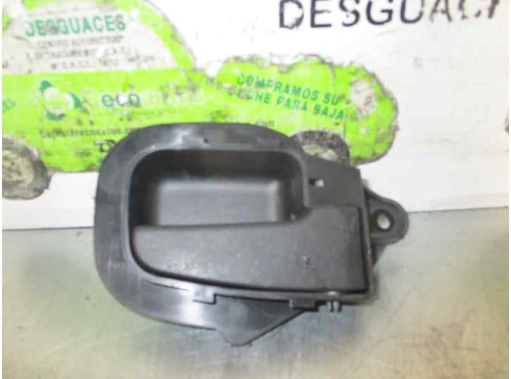 Recambio de maneta interior delantera derecha para bmw 3 compact (e36) 316 i referencia OEM IAM 51211960808