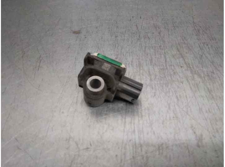 Recambio de sensor impacto para mitsubishi asx (ga_w_) 1.8 di-d (ga6w) referencia OEM IAM 8651A117