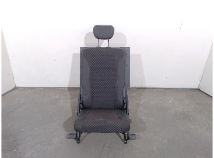 Recambio de asientos trasero derecho para opel zafira tourer c (p12) 1.6 cdti (75) referencia OEM IAM 2303894 2303894