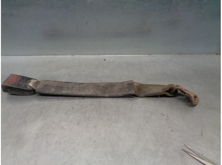 Recambio de enganche cinturon trasero izquierdo para land rover defender station wagon (l316, l315) 2.5 tdi 4x4 (l316) referenci