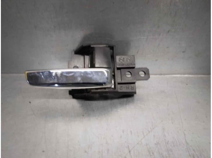 Recambio de maneta interior trasera derecha para mitsubishi asx (ga_w_) 1.8 di-d (ga6w) referencia OEM IAM 5716A480XB 5 PUERTAS