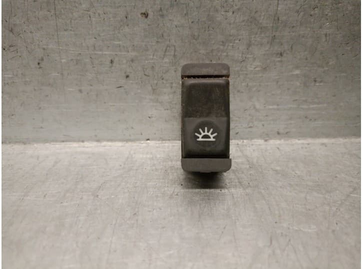 Recambio de interruptor para mercedes-benz clase s (w126) 300 se, sel (126.024, 126.025) referencia OEM IAM 0008205910 A00082059
