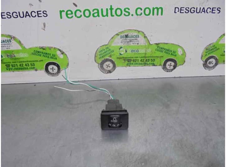 Recambio de mando para toyota aygo (_b4_) 1.0 (kgb40) referencia OEM IAM 841528D090