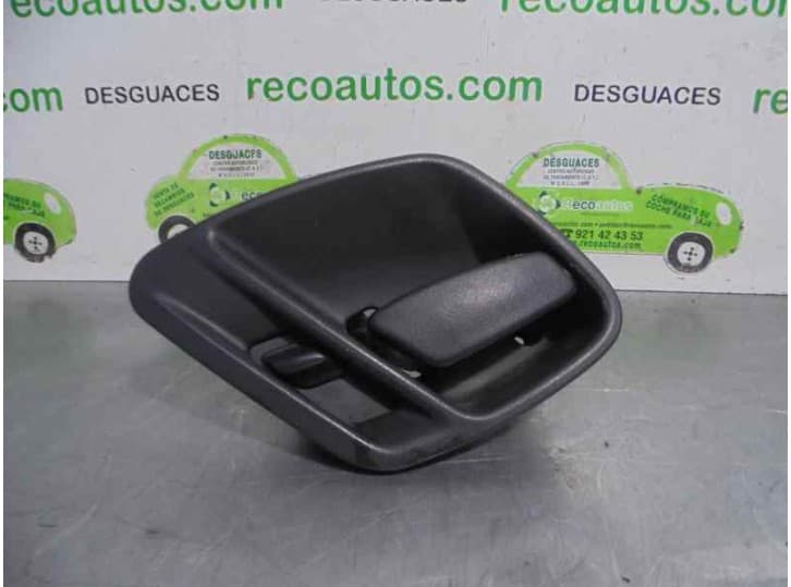 Recambio de maneta interior delantera izquierda para jeep grand cherokee ii (wj, wg) 2.7 crd 4x4 referencia OEM IAM 5FX75TRMAB