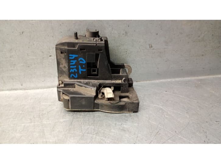 Recambio de cerradura puerta trasera derecha para renault megane i grandtour (ka0/1_) 1.9 dti (ka0n) referencia OEM IAM 77014699