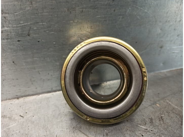 Recambio de collarin hidraulico embrague para mitsubishi l 200 (ka0/kb0) referencia OEM IAM 500030460