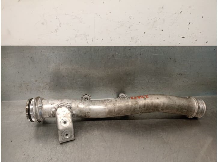 Recambio de tubo para volkswagen touareg (7p5, 7p6) 3.0 v6 tdi referencia OEM IAM 7P0145762A 7P0145762A