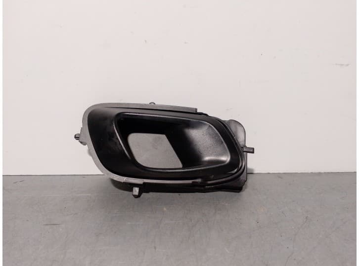 Recambio de maneta interior trasera derecha para hyundai bayon (bc3) 1.0 t-gdi 48v-hybrid referencia OEM IAM 82620Q00004X 82620Q