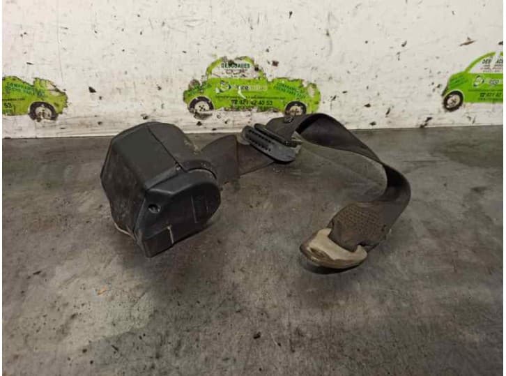 Recambio de cinturon seguridad delantero derecho para volkswagen t-3 caravelle 1.6 c.c td referencia OEM IAM 165857732