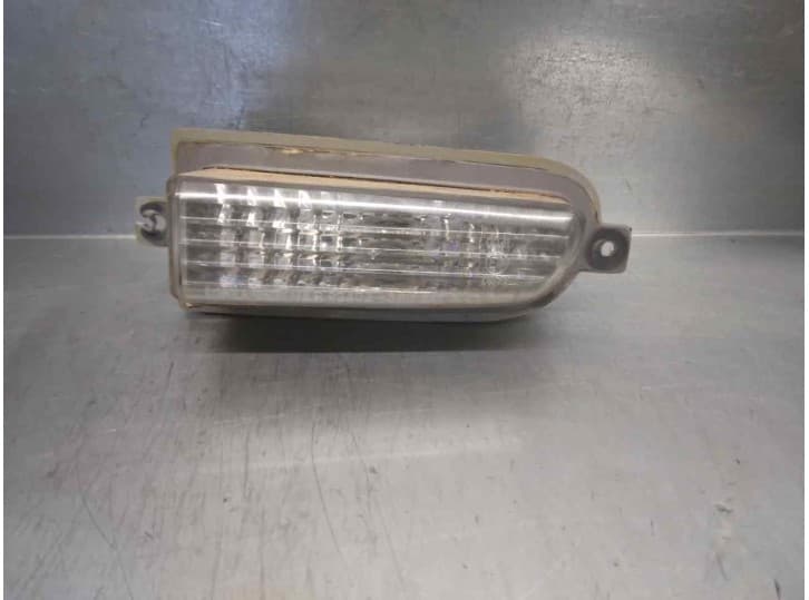Recambio de piloto trasero porton derecho para hyundai xg sedán 300 referencia OEM IAM 9243239010 DE PORTON 4 PUERTAS