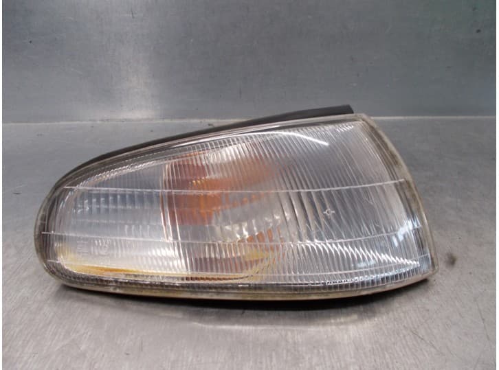 Recambio de piloto delantero derecho para hyundai s coupe (slc) 1.5 i referencia OEM IAM 9230223221