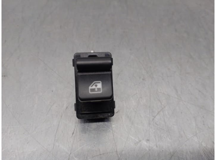 Recambio de mando elevalunas trasero izquierdo para fiat 500x (334_) 1.4 (334axc1b, 334axc11) referencia OEM IAM 735603927 5 PU