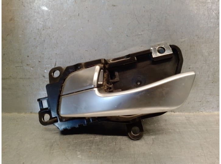 Recambio de maneta interior trasera izquierda para kia sorento iii (um) 2.2 crdi referencia OEM IAM 82610C5010SA1 82610C5010SA1