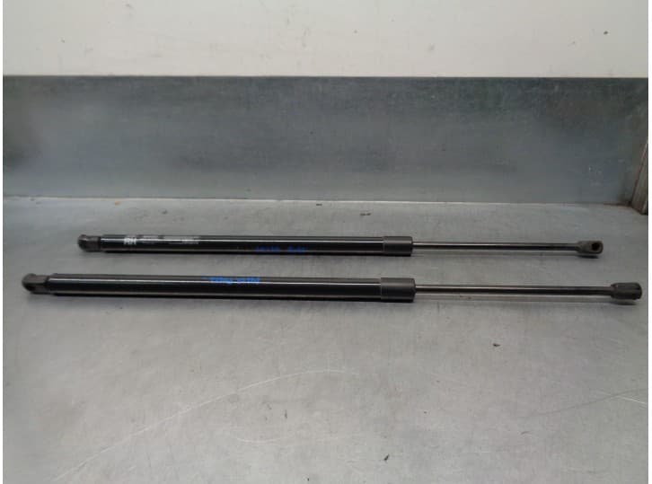 Recambio de amortiguadores maletero / porton para hyundai i40 i cw (vf) 1.7 crdi referencia OEM IAM 817803Z000