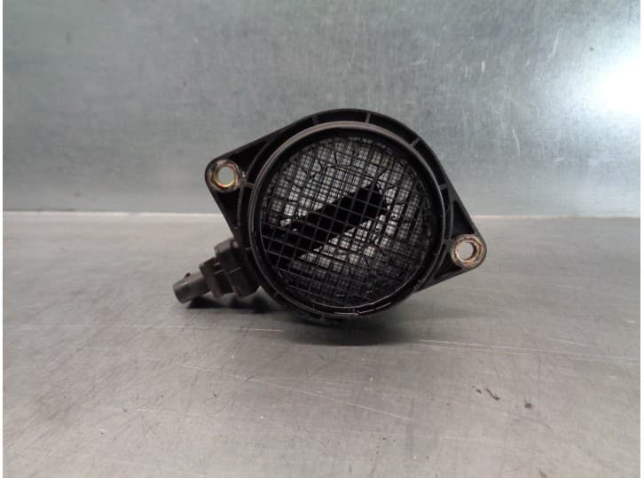 Recambio de caudalimetro para hyundai i40 i cw (vf) 1.7 crdi referencia OEM IAM 281642A500 9021050002