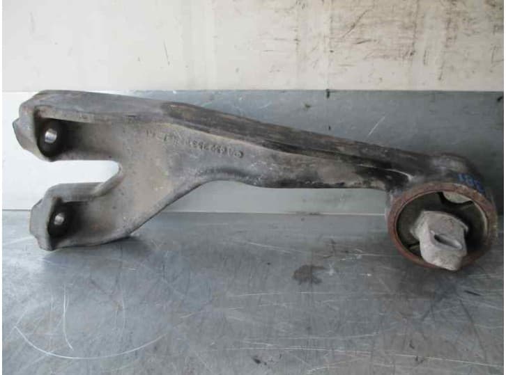 Recambio de brazo suspension superior trasero derecho para mercedes-benz viano (w639) cdi 2.2 (639.711, 639.713, 639.811, 639.81
