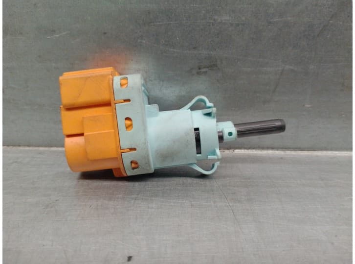Recambio de interruptor para land rover range rover velar (l560) 2.0 d180 td4 4x4 referencia OEM IAM HK839G854AC
