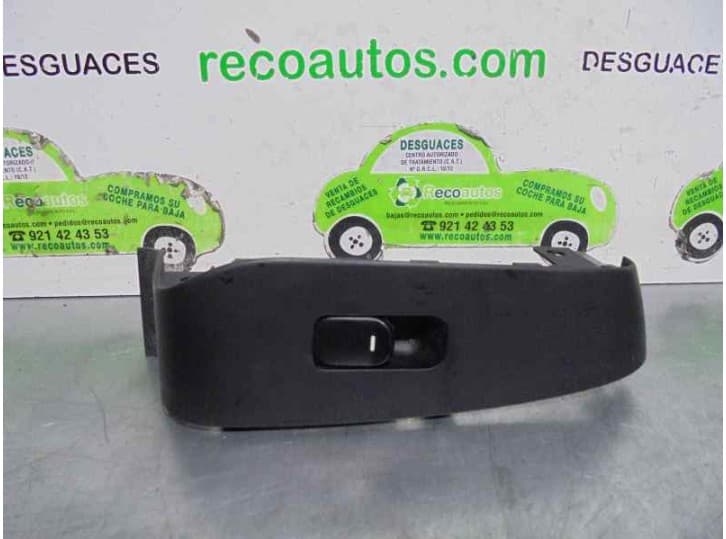 Recambio de mando elevalunas delantero derecho para kia soul ii (ps) 1.6 gdi referencia OEM IAM 93575B2000